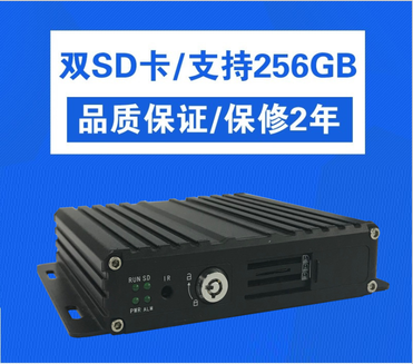 1080P 4路两张双SD卡车载DVR硬盘录像机监控主机高清车辆设备